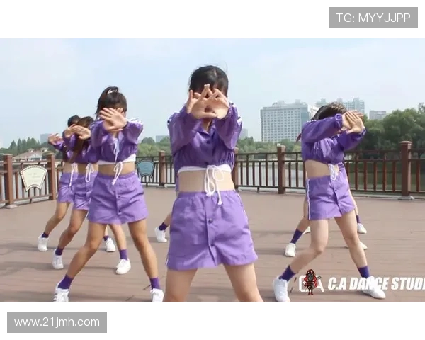 南京街舞队防反策略分析与表现评估探讨