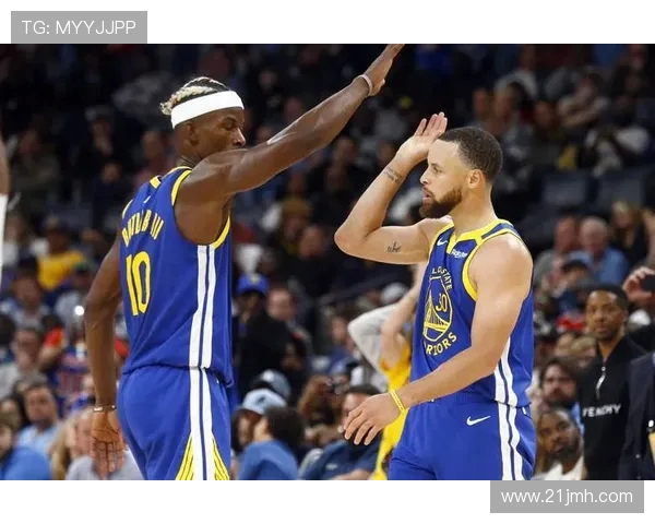 勇士与马刺季后赛第三场激战回顾关键时刻的精彩瞬间与战术分析