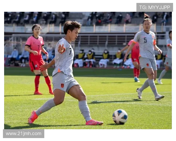 南京足球队逆袭之路：奥运会特别报道见证梦想与拼搏的辉煌时刻